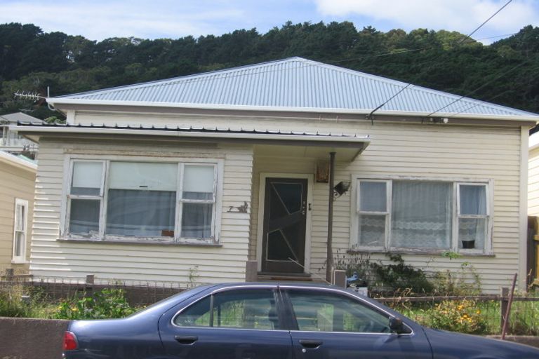 Photo of property in 7 Porritt Avenue, Mount Victoria, Wellington, 6011