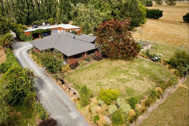 Photo of property in 22 Reeves Street, Cheviot, 7310