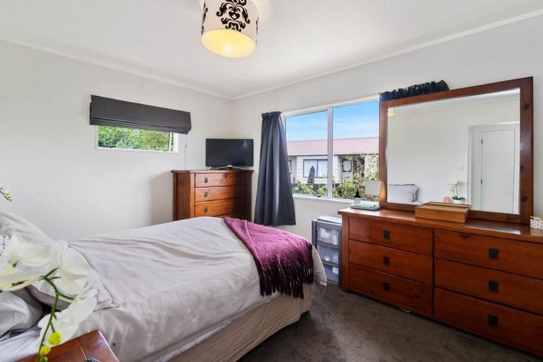 Photo of property in 4 Mansfield Road, Owhata, Rotorua, 3010