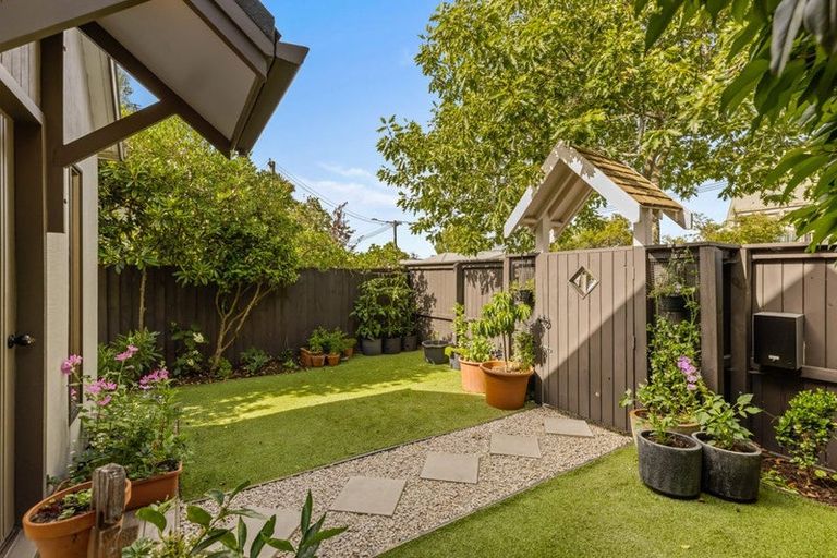 Photo of property in 1/19 Trafalgar Street, St Albans, Christchurch, 8014