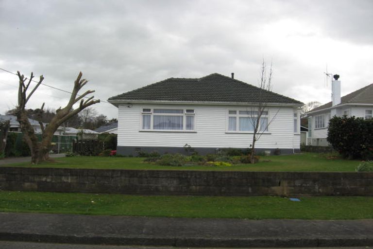 Photo of property in 14 Paisley Street, Levin, 5510