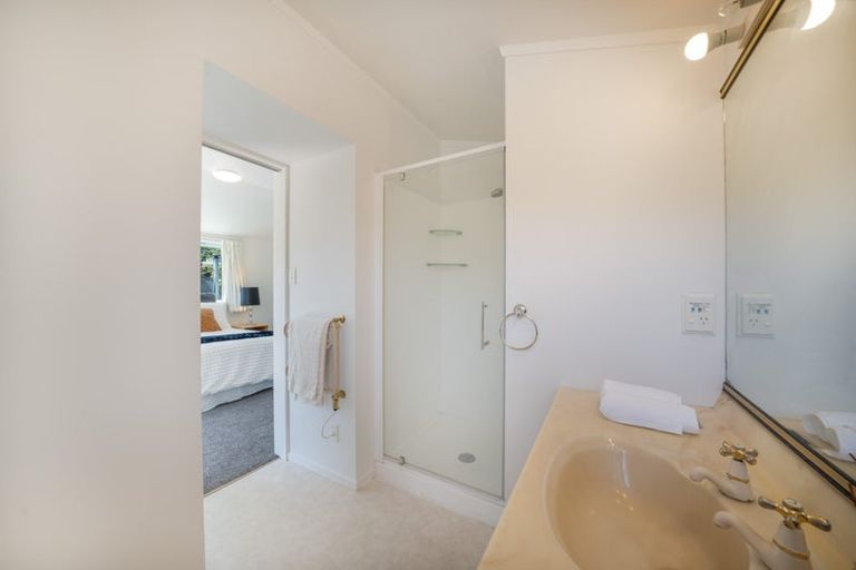 Photo of property in 50 Hazlewood Avenue, Karori, Wellington, 6012