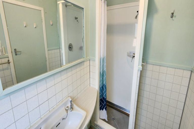 Photo of property in 9a George Street, Lower Vogeltown, New Plymouth, 4310