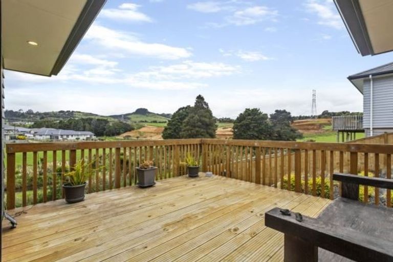 Photo of property in 5 Springburn Place, Pokeno, 2402