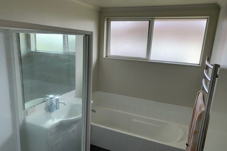 Photo of property in 4 Calumet Way, Takanini, 2112