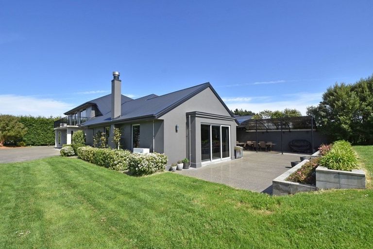 Photo of property in 225 Oreti Road, Otatara, Invercargill, 9879