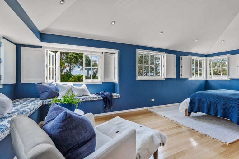 Photo of property in 34 Norwood Road, Bayswater, Auckland, 0622