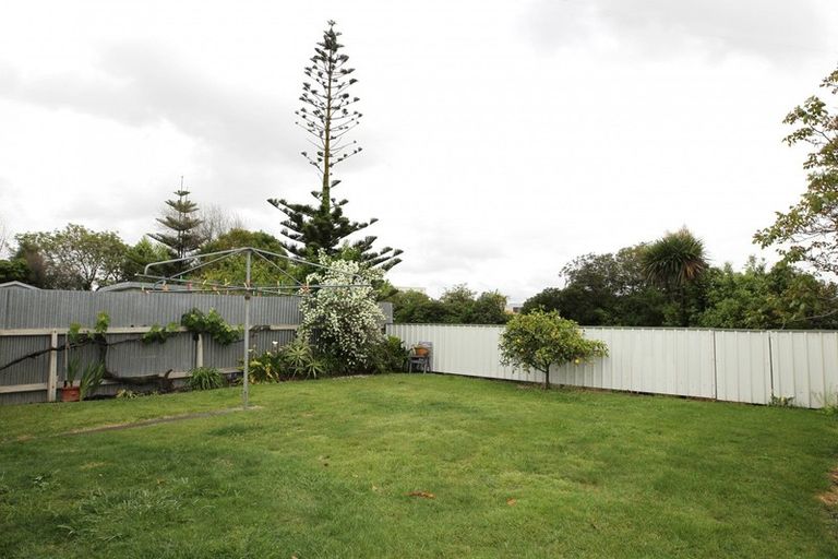 Photo of property in 30 Morgan Avenue, Marewa, Napier, 4110