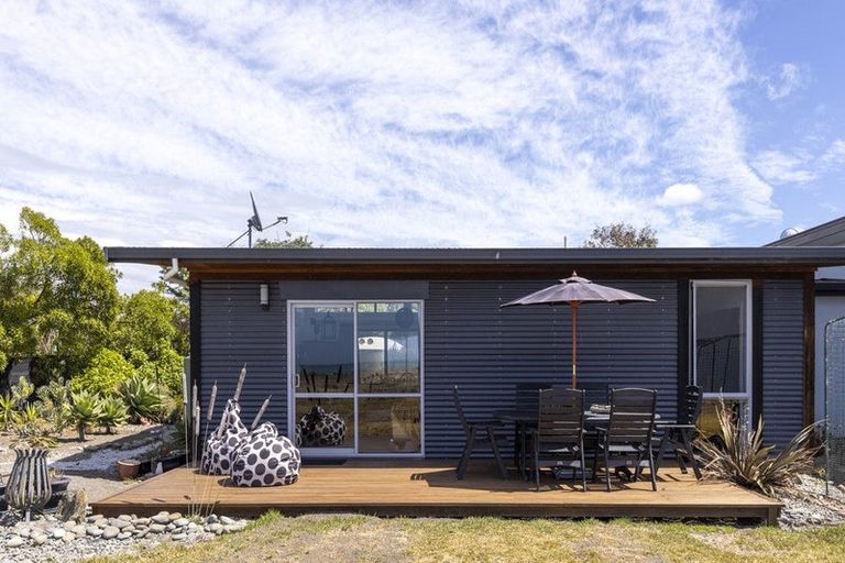 Photo of property in 61 Edgewater Place, Rarangi, Blenheim, 7273