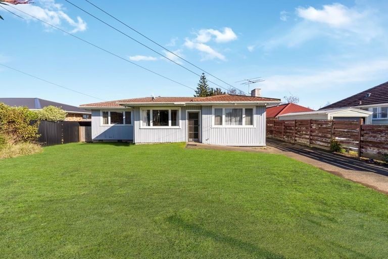 Photo of property in 82 Grove Road, Papakura, 2110