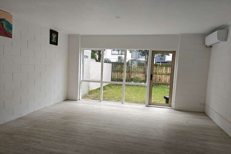 Photo of property in 5/8a Gray Avenue, Mangere East, Auckland, 2024