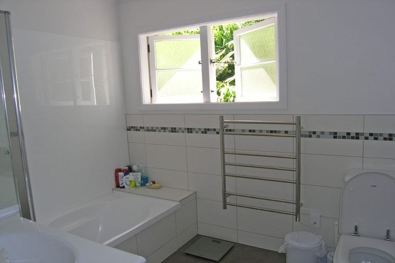 Photo of property in 41 Baroda Street, Khandallah, Wellington, 6035