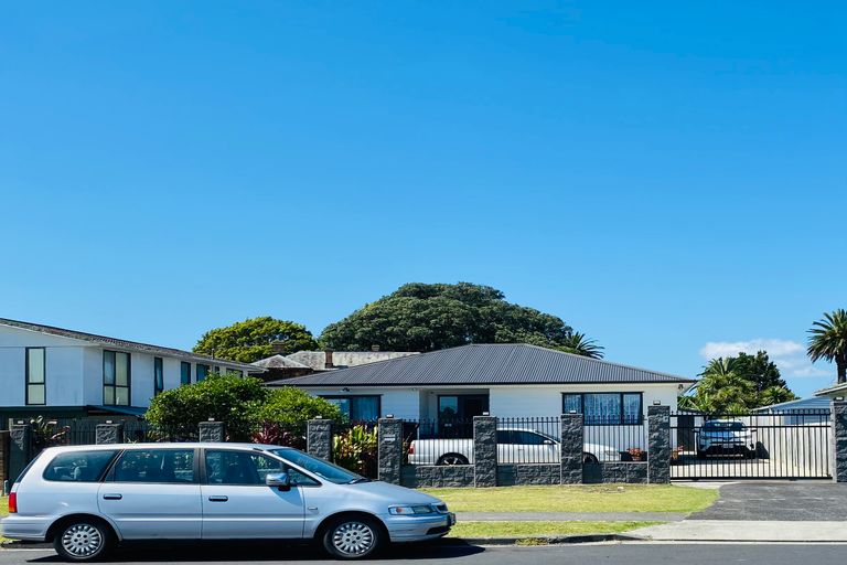 Photo of property in 5 Yates Road, Mangere East, Auckland, 2024
