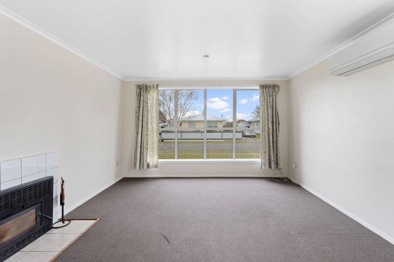 Photo of property in 9 Mclaren Crescent, Onekawa, Napier, 4110