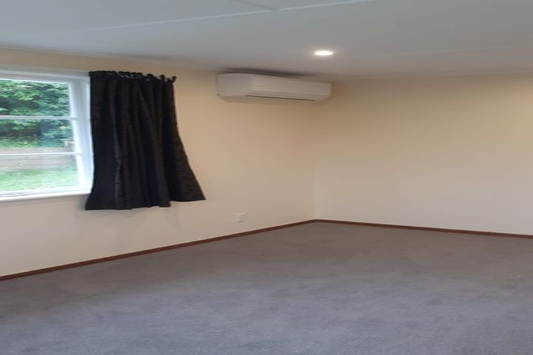 Photo of property in 7 Delaney Drive, Stokes Valley, Lower Hutt, 5019