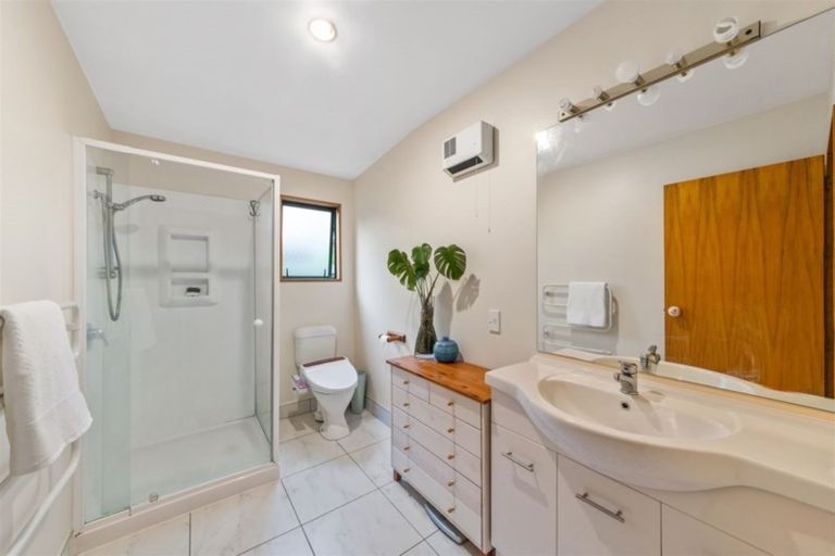 Photo of property in 2/232 Waimairi Road, Ilam, Christchurch, 8041