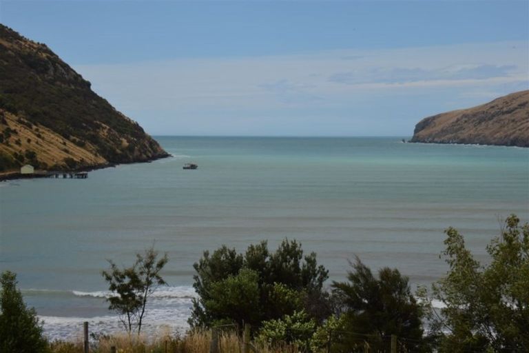 Photo of property in 58 Lukes Road, Little Akaloa, 7583