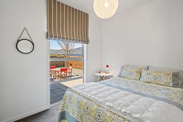 Photo of property in 17 Daniels Terrace, Wanaka, 9305