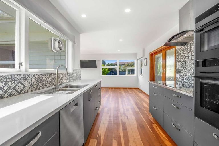 Photo of property in 130 Parsons Street, Springvale, Whanganui, 4501