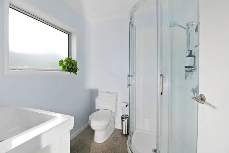 Photo of property in 1 Gibson Place, Papamoa Beach, Papamoa, 3118