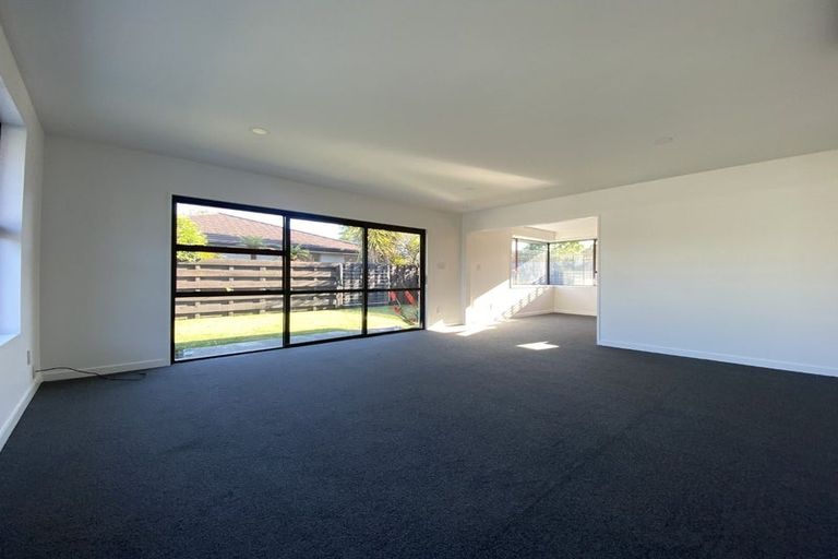 Photo of property in 3/28 Oxley Avenue, St Albans, Christchurch, 8014