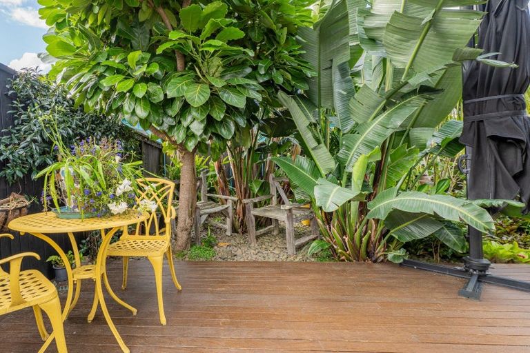 Photo of property in 3 Cobham Lane, Whitianga, 3510