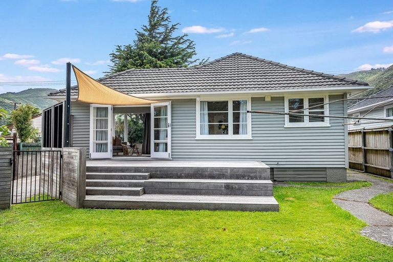 Photo of property in 95 Wise Street, Wainuiomata, Lower Hutt, 5014