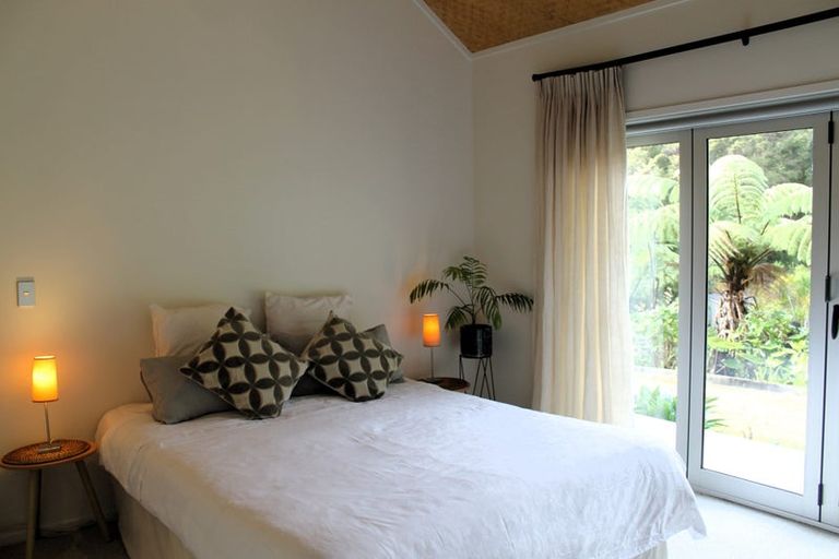 Photo of property in 56 Rewa Rewa Valley, Tairua, 3508