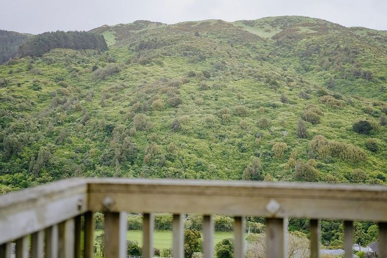 Photo of property in 3b Worcester Street, Wilton, Wellington, 6012