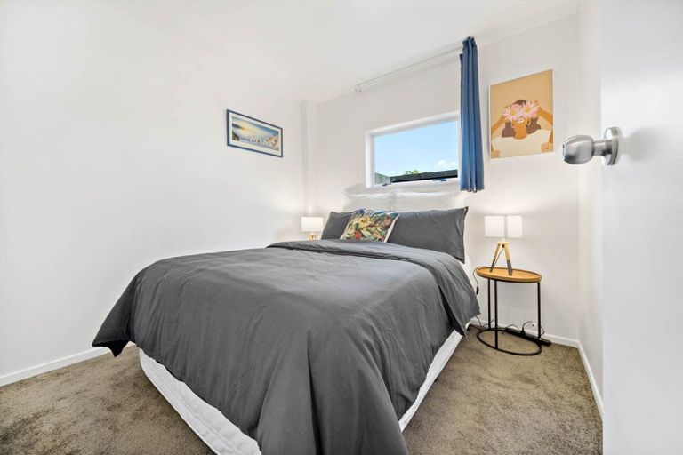 Photo of property in 24 Tawa Road, Onehunga, Auckland, 1061