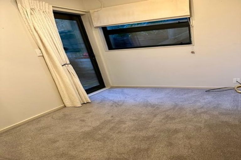 Photo of property in 2b Donald Crescent, Karori, Wellington, 6012