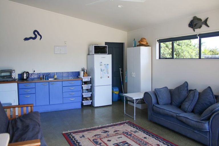 Photo of property in 12 Ti Tree Place, Mangawhai Heads, Mangawhai, 0505