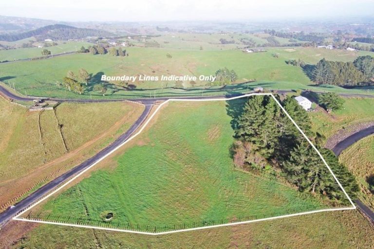 Photo of property in 38 Maddaford Road, Ramarama, Drury, 2579