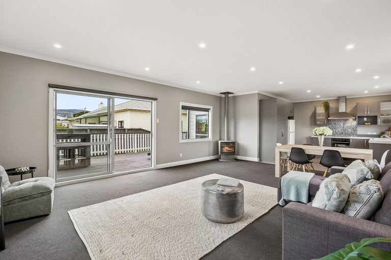 Photo of property in 16 Mills Street, Saint Kilda, Dunedin, 9012