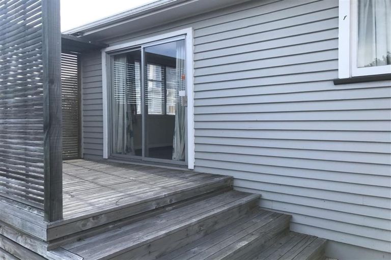 Photo of property in 113 Bowhill Road, New Brighton, Christchurch, 8083