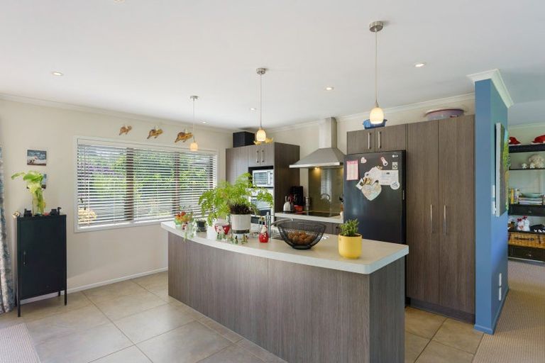 Photo of property in 205 Taylors Road, Otaki, 5583