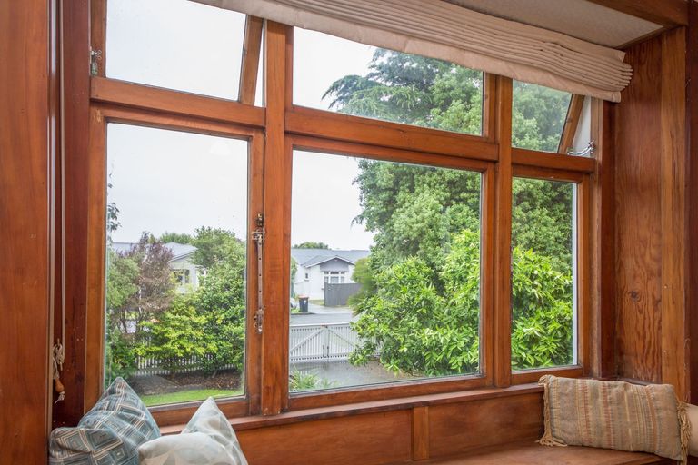 Photo of property in 81 Lyndhurst Street, Takaro, Palmerston North, 4412