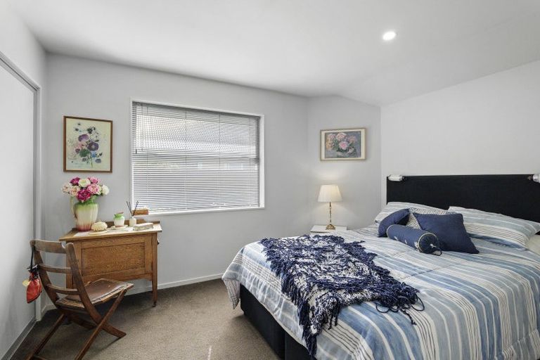 Photo of property in 80 Trafalgar Street, St Albans, Christchurch, 8014