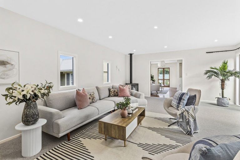 Photo of property in 99 Parkvale Road, Karori, Wellington, 6012