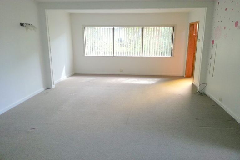 Photo of property in 26 Miro Street, New Lynn, Auckland, 0600