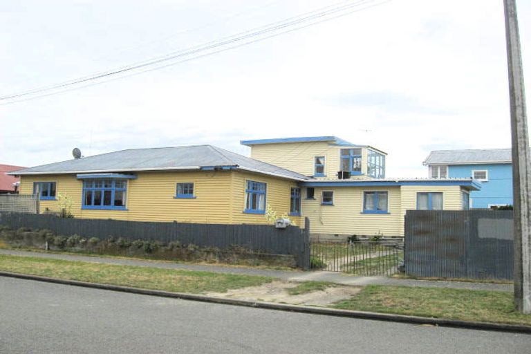 Photo of property in 4 Sandra Street, South New Brighton, Christchurch, 8062
