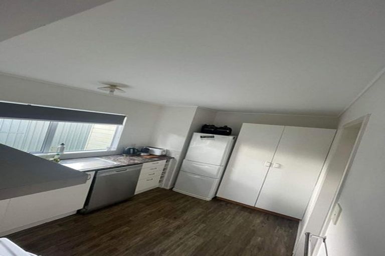 Photo of property in 1/7 Olympic Place, Papakura, 2110