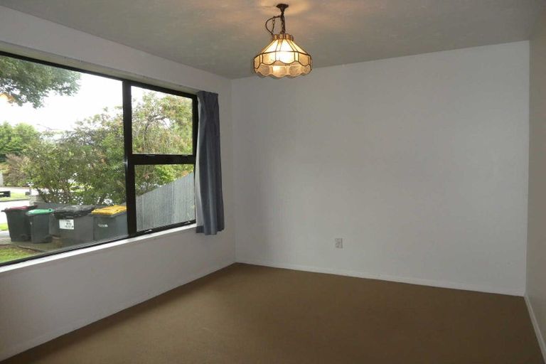 Photo of property in 17 Siska Place, Upper Riccarton, Christchurch, 8041