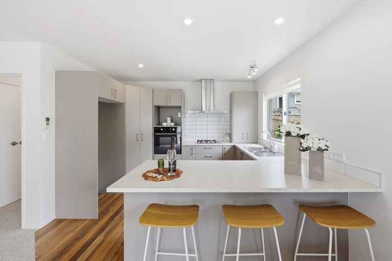 Photo of property in 218a Sturges Road, Henderson, Auckland, 0612