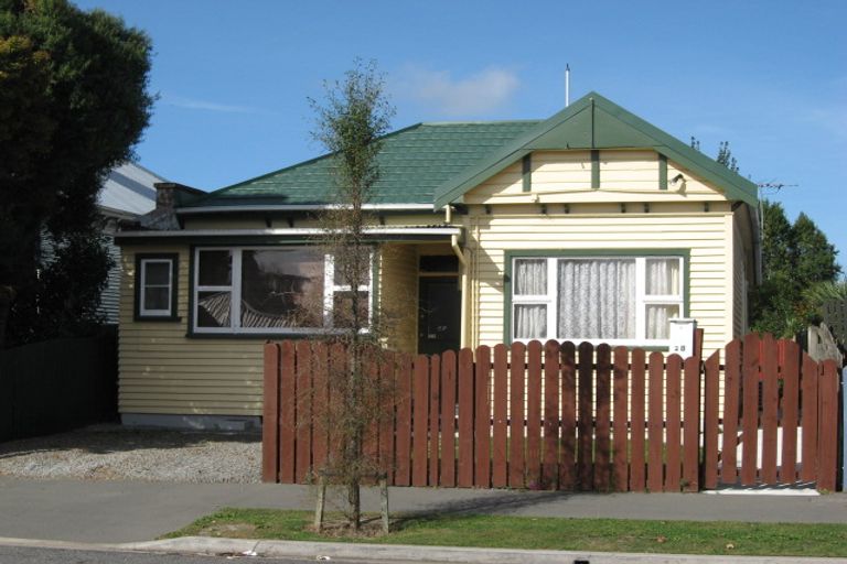 Photo of property in 28 Barbour Street, Waltham, Christchurch, 8011