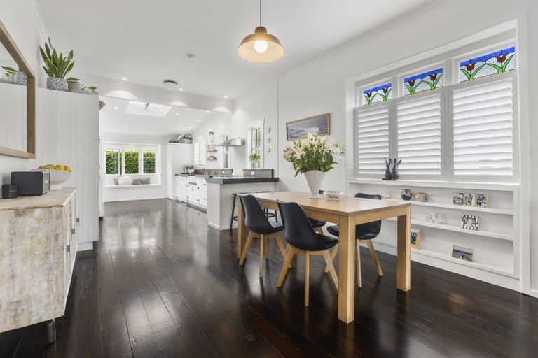 Photo of property in 63 Aramoana Avenue, Devonport, Auckland, 0624