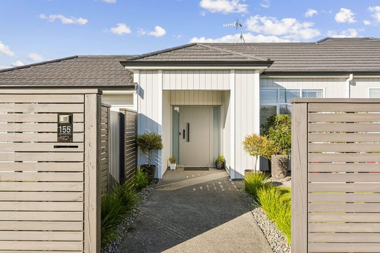 Photo of property in 155 Guildford Drive, Paraparaumu Beach, Paraparaumu, 5032