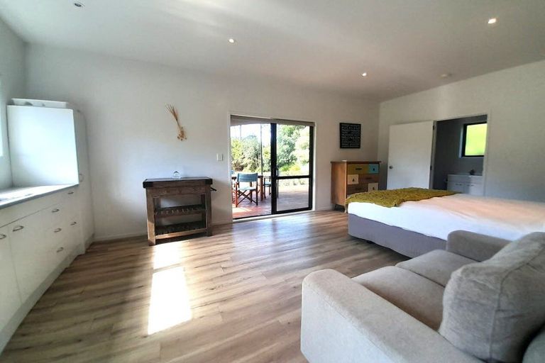 Photo of property in 756 Matarangi Drive, Matarangi, Whitianga, 3592