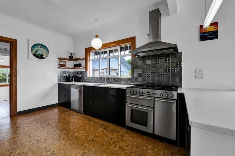 Photo of property in 1444 Carrington Road, Hurworth, New Plymouth, 4371