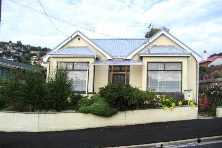 Photo of property in 11 Hazel Avenue, Caversham, Dunedin, 9012
